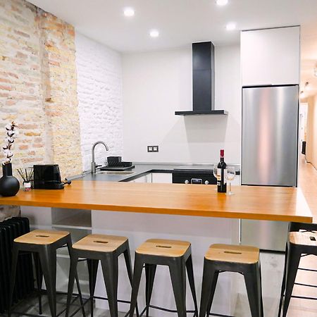 Espacioso Apartamento En El Centro De Pamplona Bagian luar foto